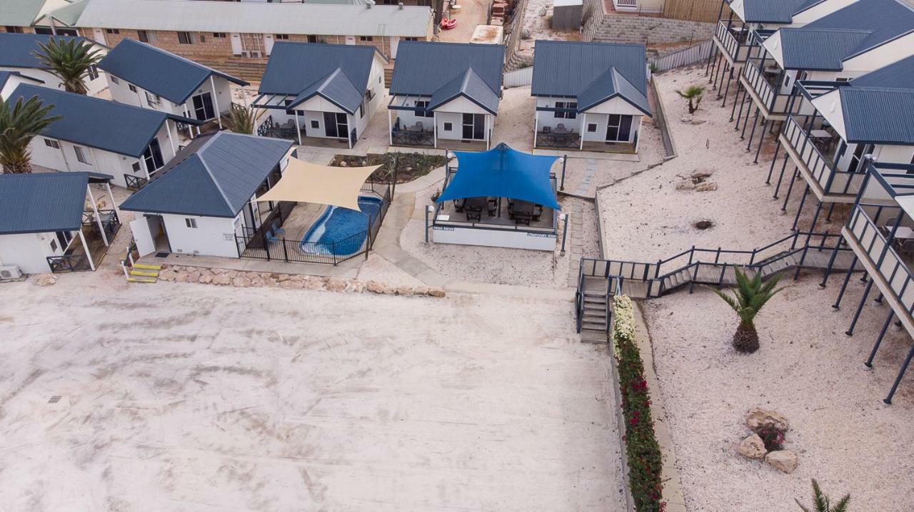Oceanside Village Denham Exteriör bild